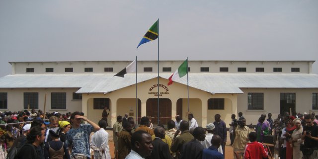 L'inaugurazione dell'asilo