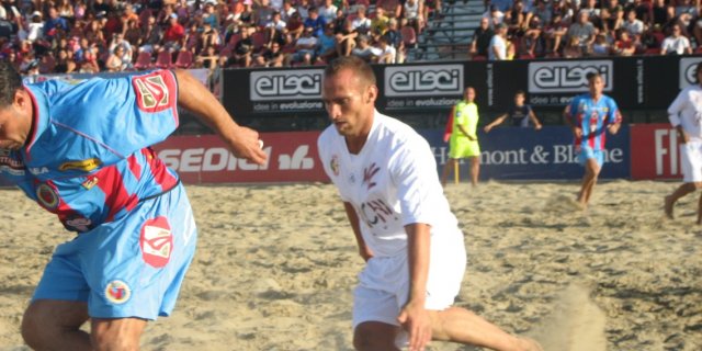 Nico in una concitata azione di gioco